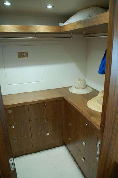  Sunseeker 86 Yacht Alexa  <b>Interior Gallery</b>