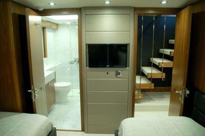  Sunseeker 86 Yacht Alexa  <b>Interior Gallery</b>