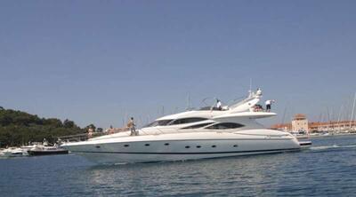 Sunseeker Manhattan 84 Sir oliver