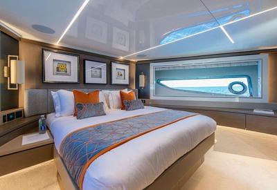 <b>Галерея интерьеров</b>  Sunseeker Ocean 90 Wyldecrest 