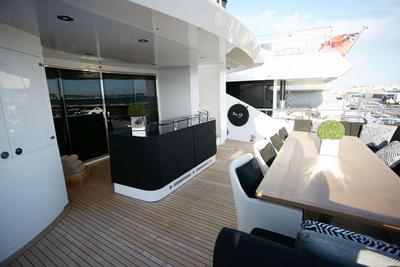 <b>Галерея</b>  Sunseeker Predator 115 Lady Volantis 