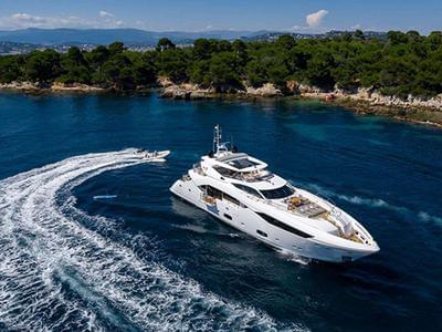 <b>Галерея</b>  Sunseeker Predator 115 Lady Volantis 