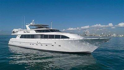  Westport 112 Classic Checkered past  <b>Exterior Gallery</b>