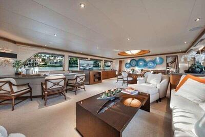  Westport 112 Classic Island girl  <b>Interior Gallery</b>