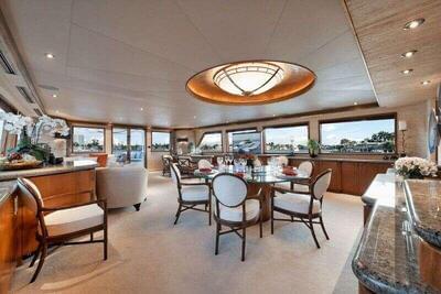  Westport 112 Classic Island girl  <b>Interior Gallery</b>