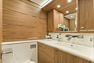  Wim van der Valk Flybridge 23m Falcon  <b>Interior Gallery</b>