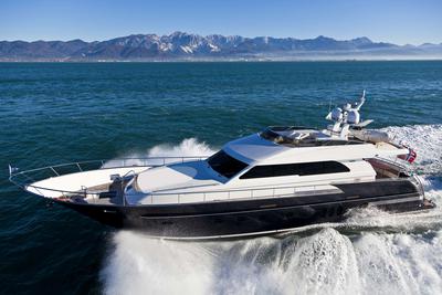 <b>Галерея</b>  Wim van der Valk Flybridge 23m Falcon 