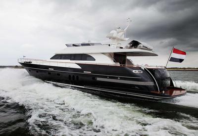  Wim van der Valk Flybridge 23m Falcon  <b>Exterior Gallery</b>