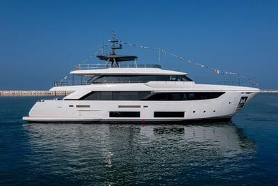 Design, Elegance, and Innovation: Custom Line Launches the Twenty-Ninth Navetta 33 Superyacht