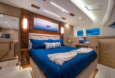 Horizon Power Catamarans Presents “Showcase of Silence” at the Palm Beach International Boat Show