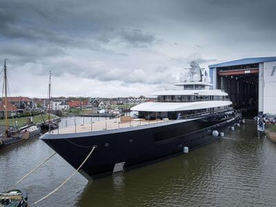 Feadship: Hybrid Electric Project 1012 prepares for sea trials