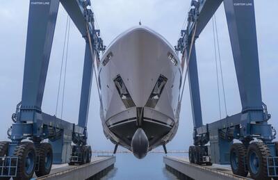 CUSTOM LINE NAVETTA 38: SECOND LAUNCH IN LESS THAN A YEAR