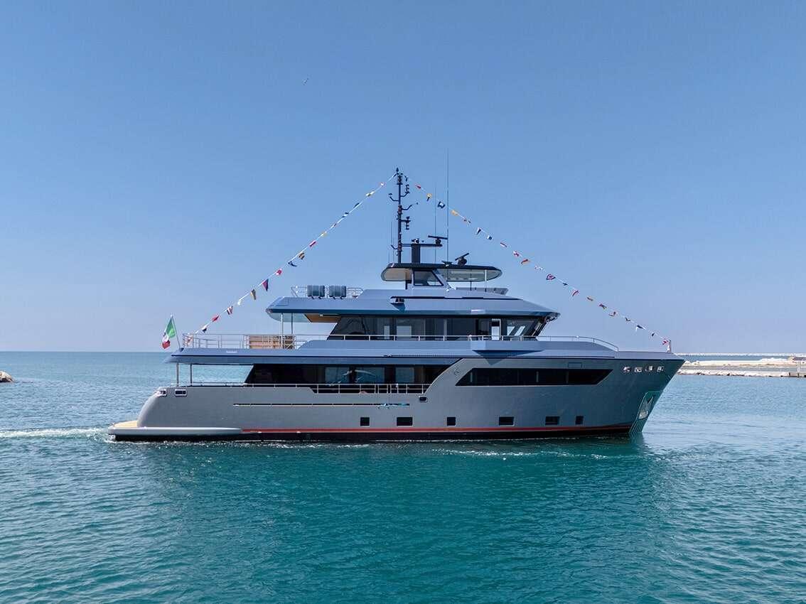 Cantiere delle Marche Launches Darwin 102 Haze², the Third Launch in 30 Days