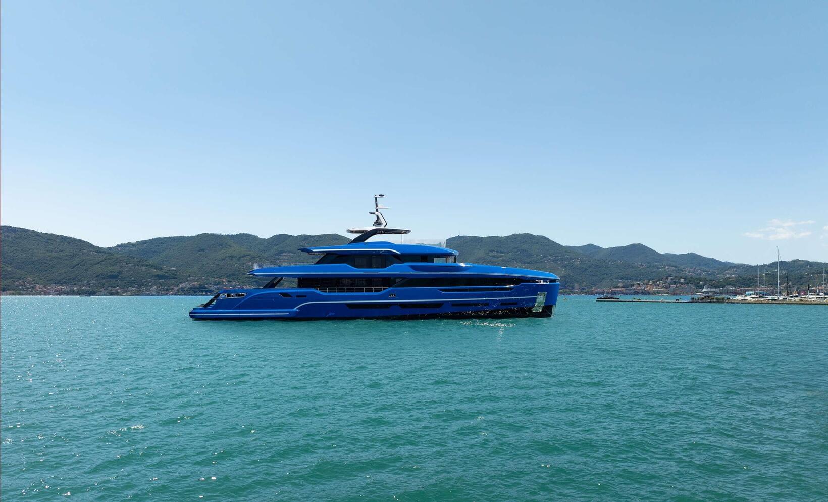 Baglietto Launches SUI GENERIS, Seventh Hull of 2025 from the DOM133 Line