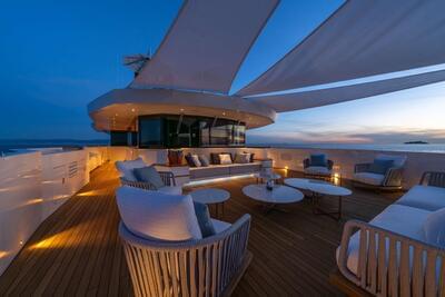 Gallery: The Artful Interiors of M/Y Camila Unveiled