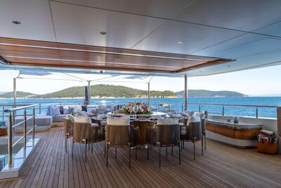 Gallery: The Artful Interiors of M/Y Camila Unveiled