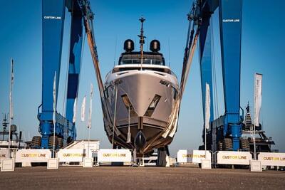 Gallery: CUSTOM LINE NAVETTA 38: THIRD HULL LAUNCHED IN ANCONA