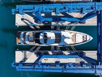 Gallery: CUSTOM LINE NAVETTA 38: THIRD HULL LAUNCHED IN ANCONA