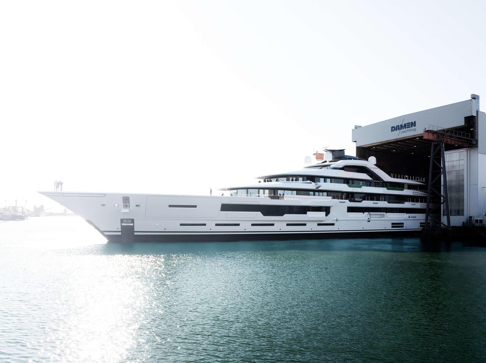 AMELS FULL CUSTOM PROJECT “TANZANITE” ENTERS FINAL OUTFITTING STAGE