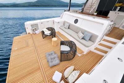 Gallery: Horizon Yachts Unveils the V77s Hull 13: Masterpiece of Architectural Serenity and Maritime Innovation