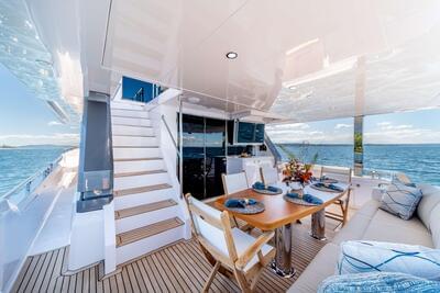 Gallery: Horizon Yachts Unveils the V77s Hull 13: Masterpiece of Architectural Serenity and Maritime Innovation