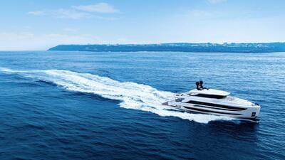Gallery: Horizon Yachts Unveils the World's First FD100 Skyline