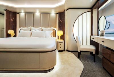 Gallery: Horizon Yachts Unveils the World's First FD100 Skyline